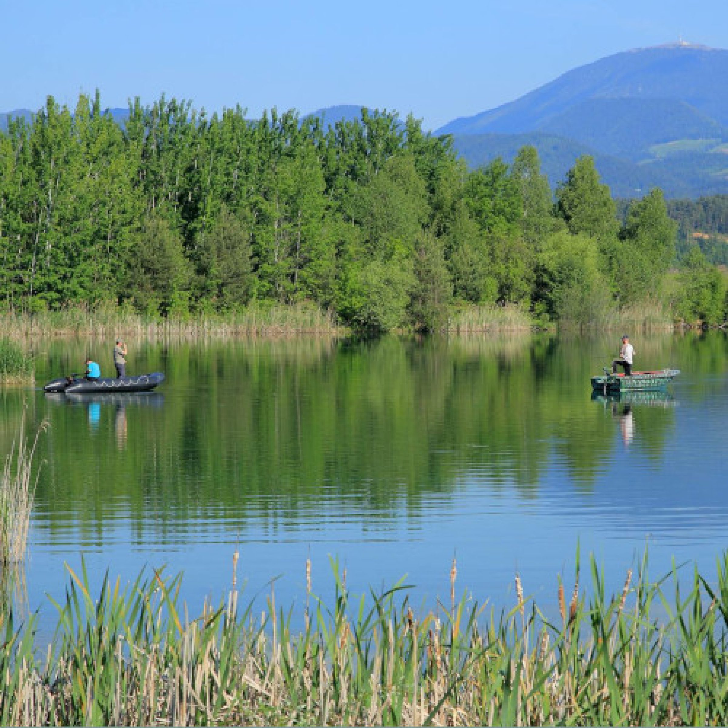 Škalsko jezero