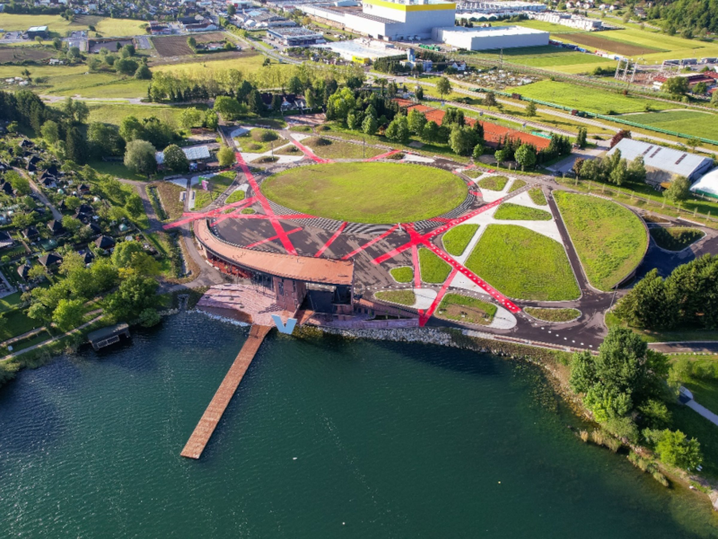 Ogled povečano sliko Prireditveni prostor Vista - park z razgledom